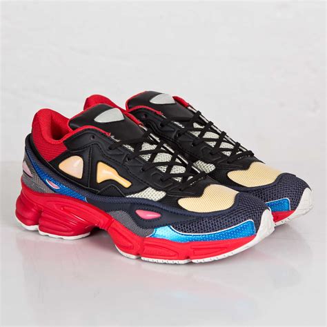 Raf Simons OZWEEGO Adidas shoes